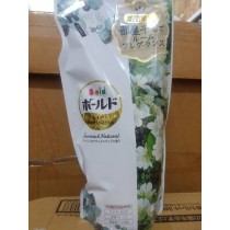 日本P&G 寶僑 BOLD香氛洗衣精補充包茉莉花&木質香氛630g
